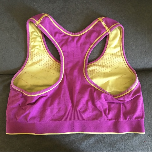 Sports bra - Picture 2 of 2